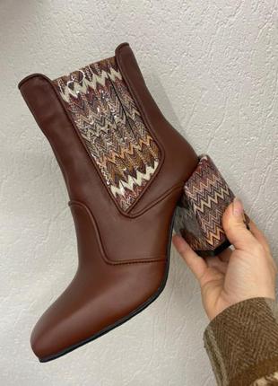 Ботильйони ручна робота