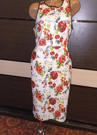 Платье-карандаш