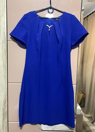 Платье синего цвета