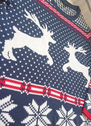 Новогодний фирменный свитер с оленями .esmara4 фото