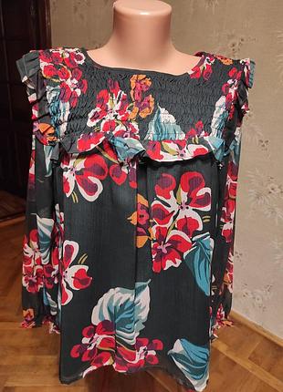Новенька шифонова блуза