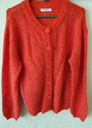 Якісний светрик