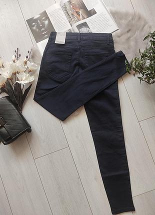 Базовые джинсы от zara, 34р, оригинал, испания4 фото