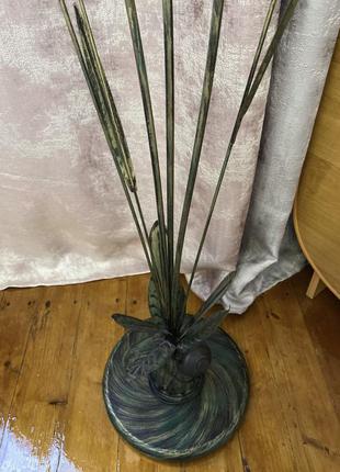 Кований світильник