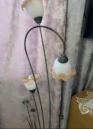 Кований світильник