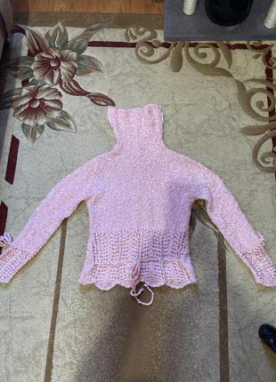 Свитер под горло