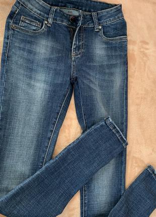 Джинсы  лучшие женские для стройняшек 26