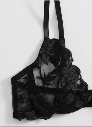 Комплект нижнего белья