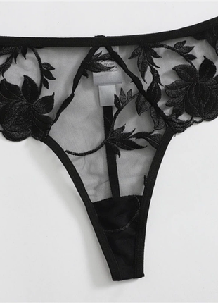 Комплект нижнего белья