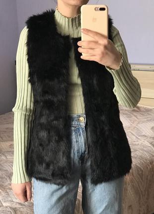 Желетка зі штучного хутра