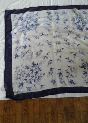 Тоненький легенький сине-белый платок zumrut by ozel турция