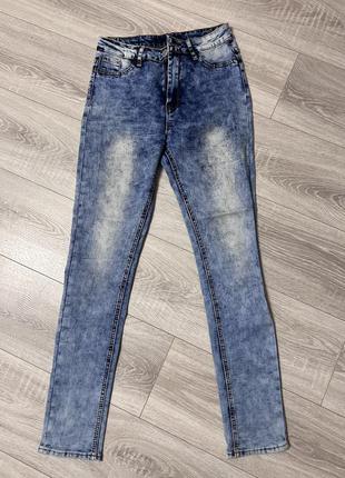 Жіночі нові джинси-варенки