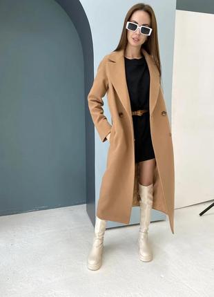 Зимнее двубортное женское длинное кашемировое пальто цвета кэмел8 фото