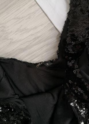 Красивое черное платье в блестящих пайетках6 фото