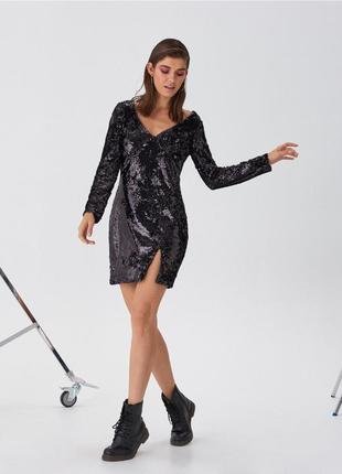 Сукня з паєтками house на розмір s