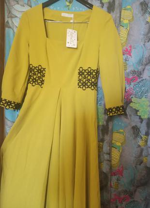 Очень красивое платье лимонного цвета6 фото