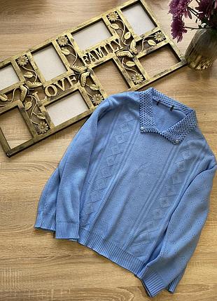 Светр з коміром