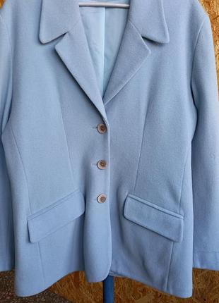 Напівпальто розмір 46