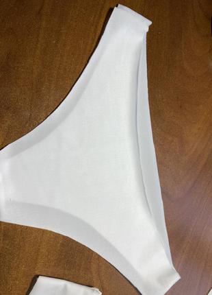 Безшовні труси