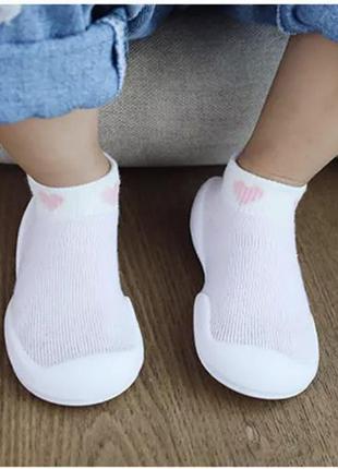 Детские анатомические тапочки носочки с нескользящей подошвой2 фото