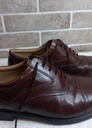 Шкіряні туфлі clarks 44р