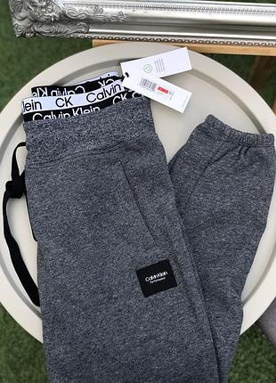 Calvin klein спортивні штани на флісі теплі оригінал
