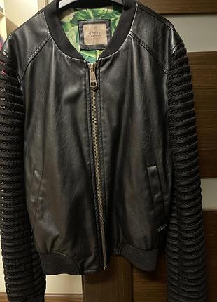 Шкіряна куртка бомпер
