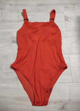 Купальник суцільний