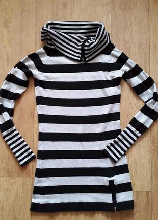 Красивая кофточка