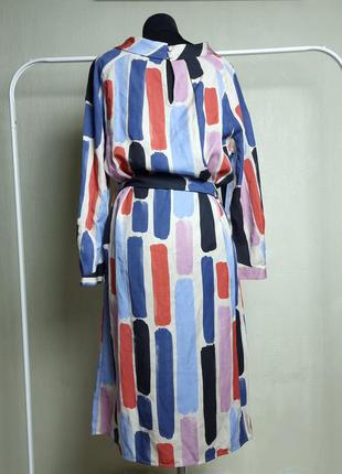 Розкішне плаття в геометричний принт з поясом міді2 фото