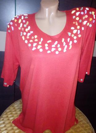 Блуза-футболка с декором,красная,размерxxl1 фото