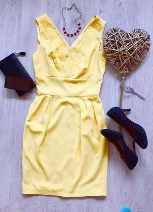 Коктейльное платье соленечного канареечнего цвета