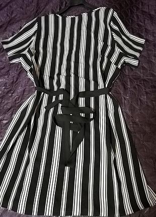 Плаття класика в полоску