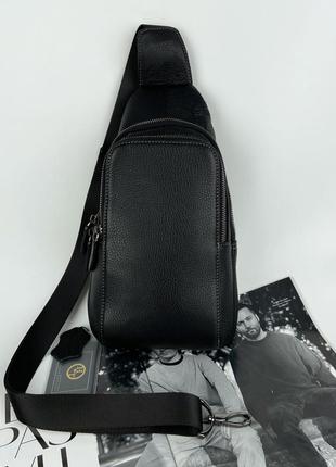 Мужская кожаная нагрудная сумка слинг на два отделения h.t. leather