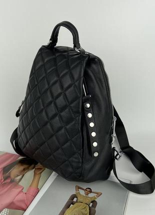 Женский кожаный городской стёганный рюкзак на одно отделение polina & eiterou черный4 фото