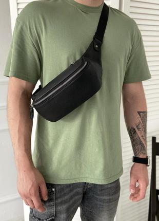 Мужская сумка бананка кожаная поясная и через плечо h.t. leather2 фото