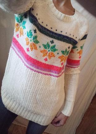 Свитер