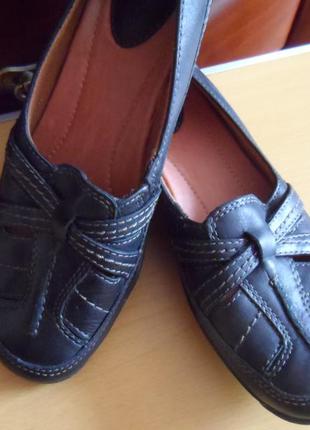 Новые туфли - мокасины clarks1 фото
