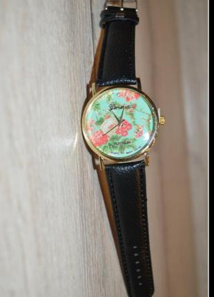 Женские часы