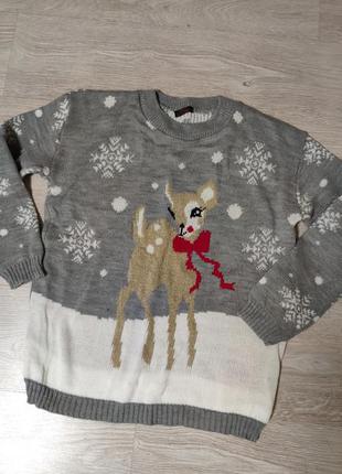 Красивий новорічний светр , фотосесія