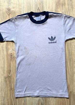 Чоловіча вінтажна футболка adidas vintage