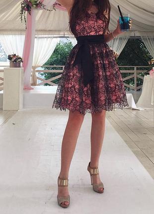 Продам платье betsey johnson 2