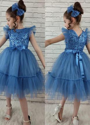 Нарядне платтячко для дівчинки