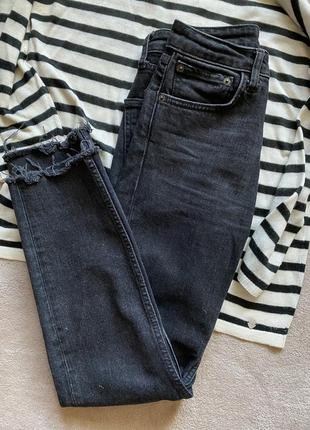 Джинсы zara всего 200 грн