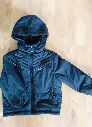 Куртка reebok на 3роки у відмінному стані