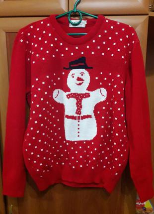 Зимовий теплий новорічний светр від knitwear. розмір 46-48