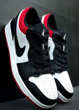 Чоловічі кросівки nike air jordan low black/red