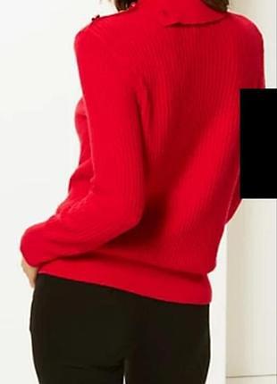 Красивий светр з гудзиками 2