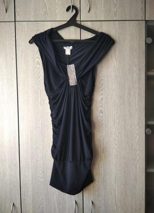 Платье темно-синее эластичное с камнями на груди b.p.c.bonprix collection1 фото