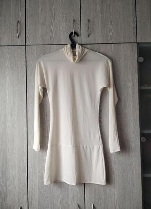 Плаття біло-кремове еластичне